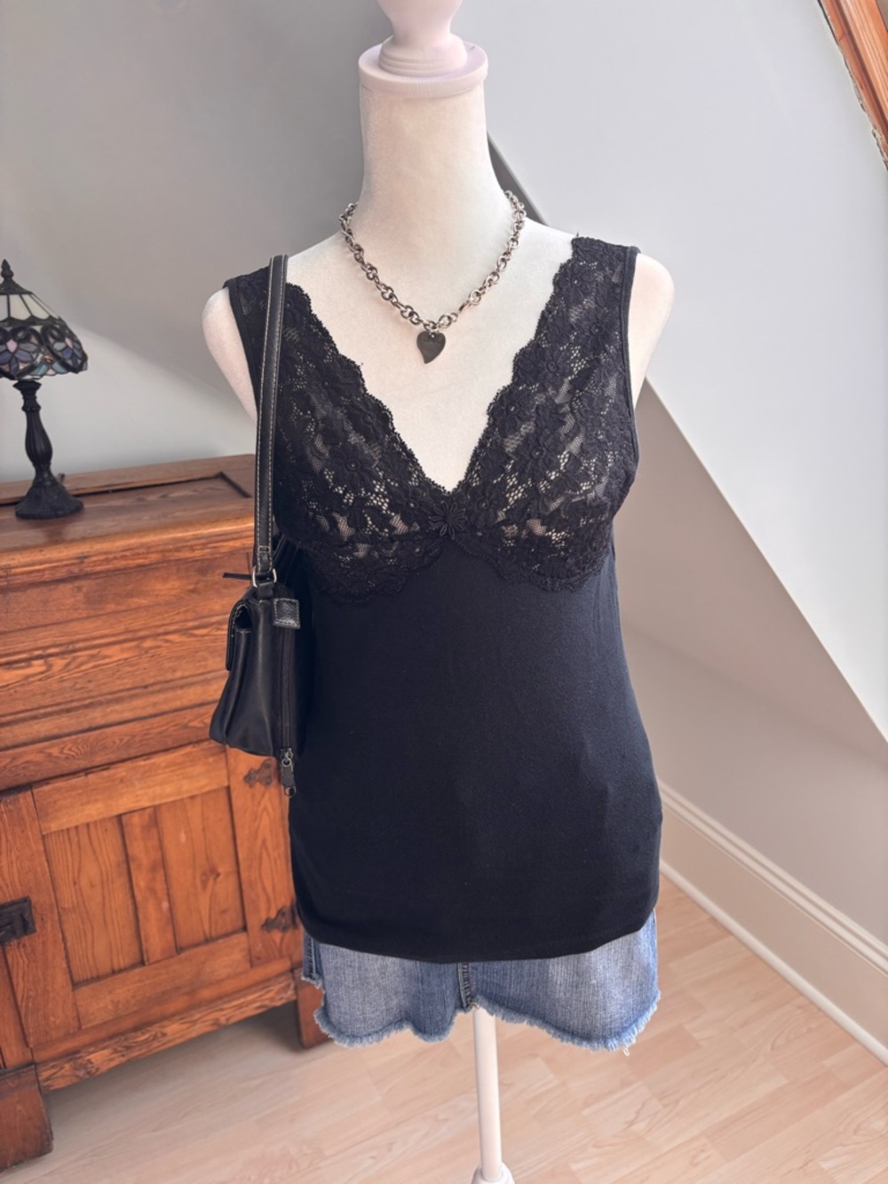 Black Lace Trim Tank 🖤